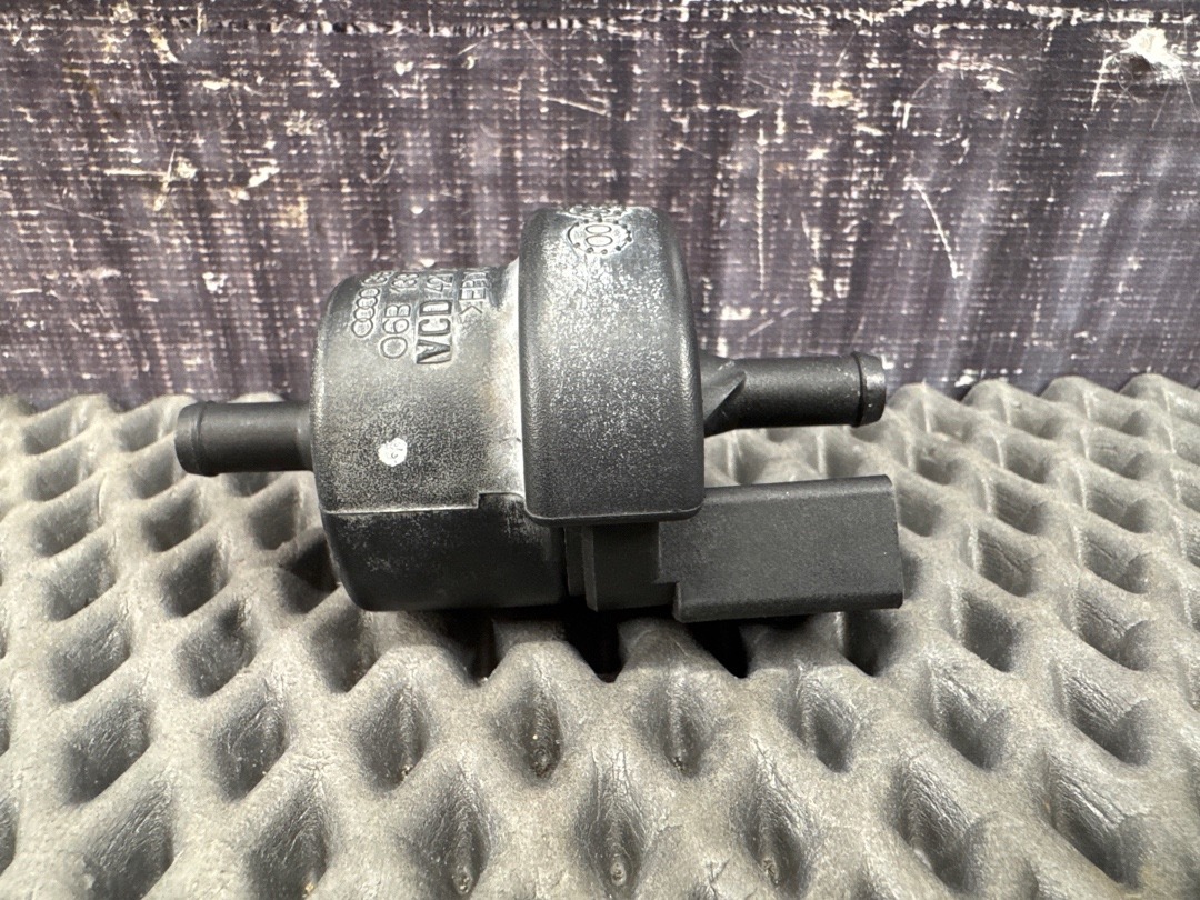 Клапан вентиляции топливного бака, 1266 рублей, Красноярск