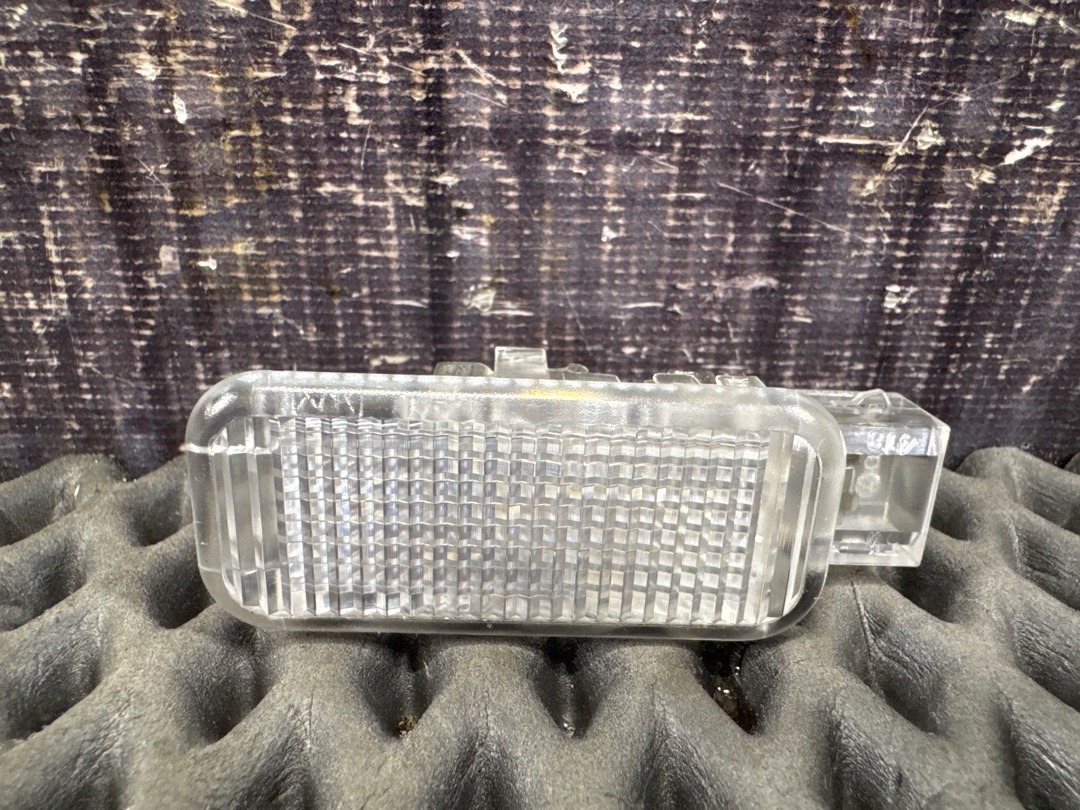 Плафон салона, 210 рублей, Красноярск