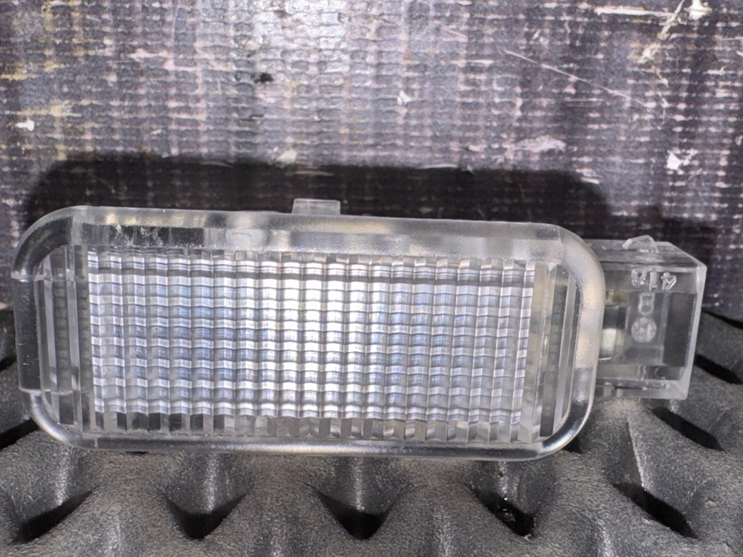 Плафон салона, 210 рублей, Красноярск