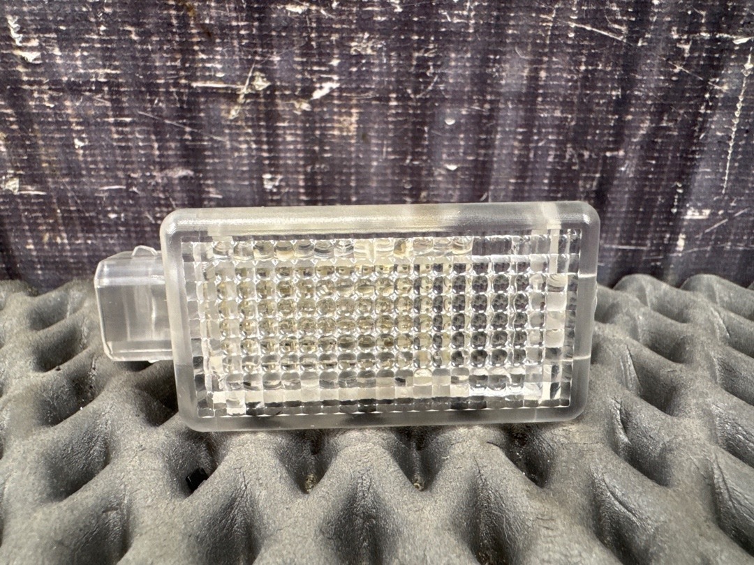 Плафон салона, 210 рублей, Красноярск