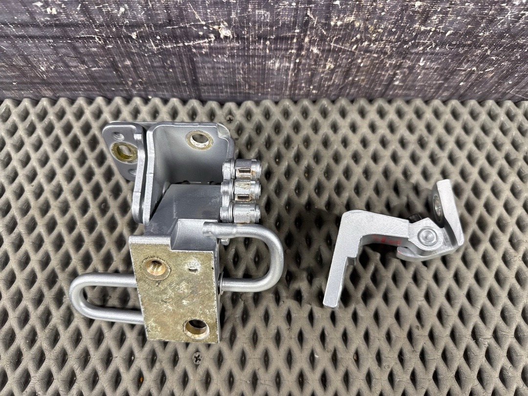 Петля двери, 1806 рублей, Красноярск