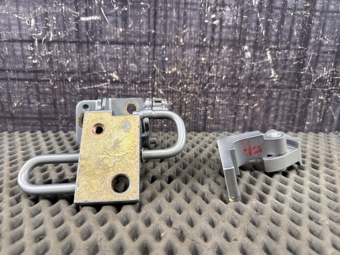 Петля двери, 1806 рублей, Красноярск