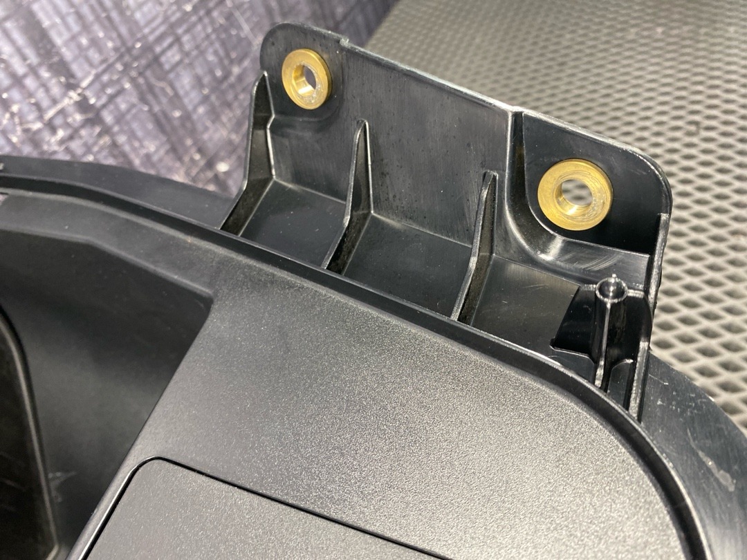 Пластик багажника, 828 рублей, Красноярск