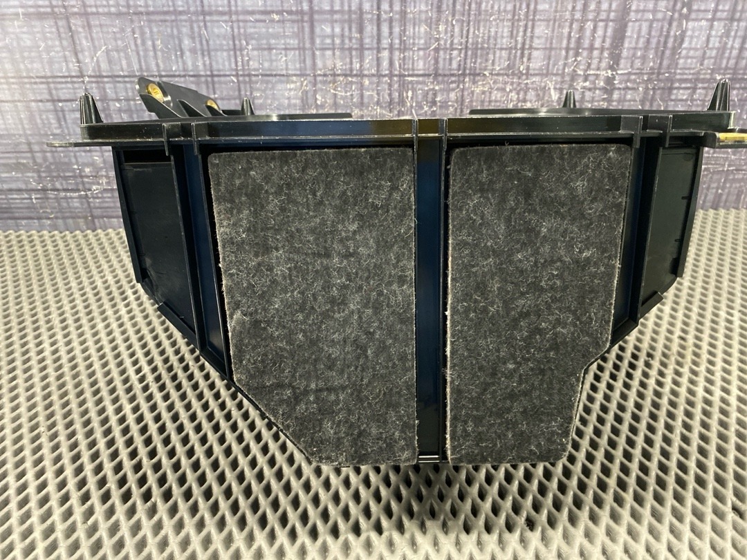 Пластик багажника, 828 рублей, Красноярск