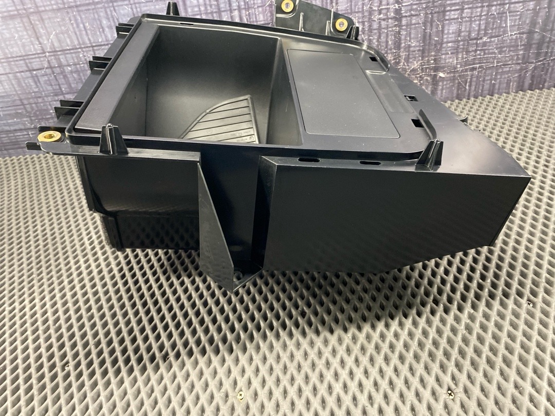 Пластик багажника, 828 рублей, Красноярск