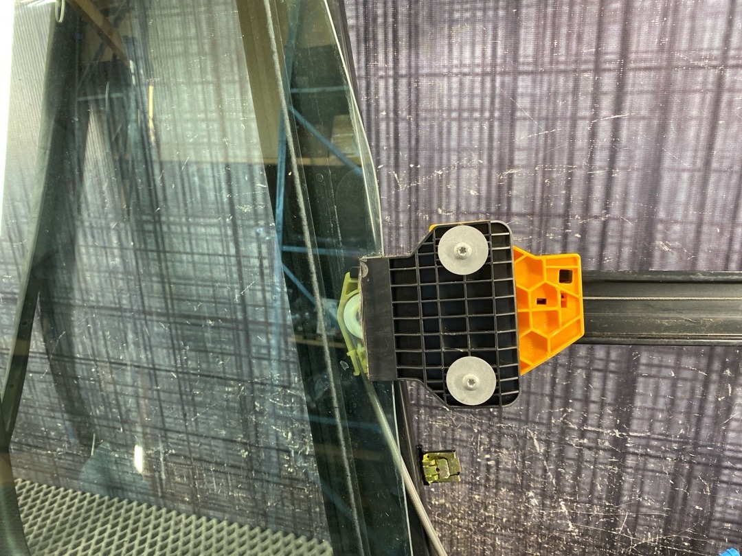 Стеклоподъемник, 1476 рублей, Красноярск