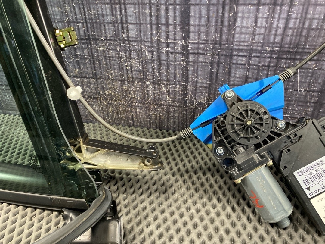 Стеклоподъемник, 1476 рублей, Красноярск