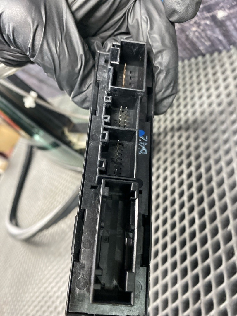 Стеклоподъемник, 1476 рублей, Красноярск