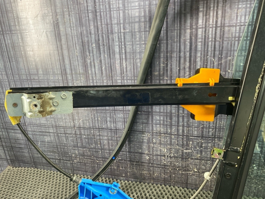 Стеклоподъемник, 1476 рублей, Красноярск