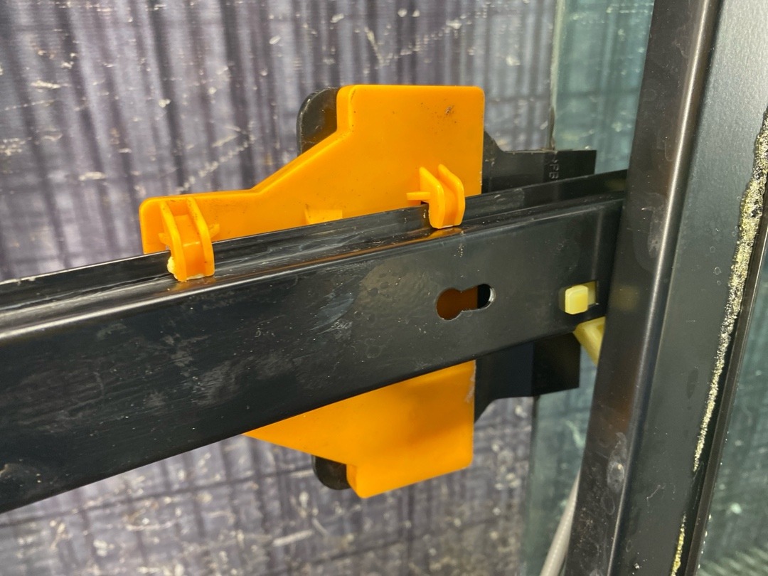 Стеклоподъемник, 1476 рублей, Красноярск