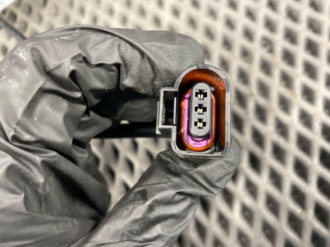 Проводка рамки радиатора, 1038 рублей, Красноярск