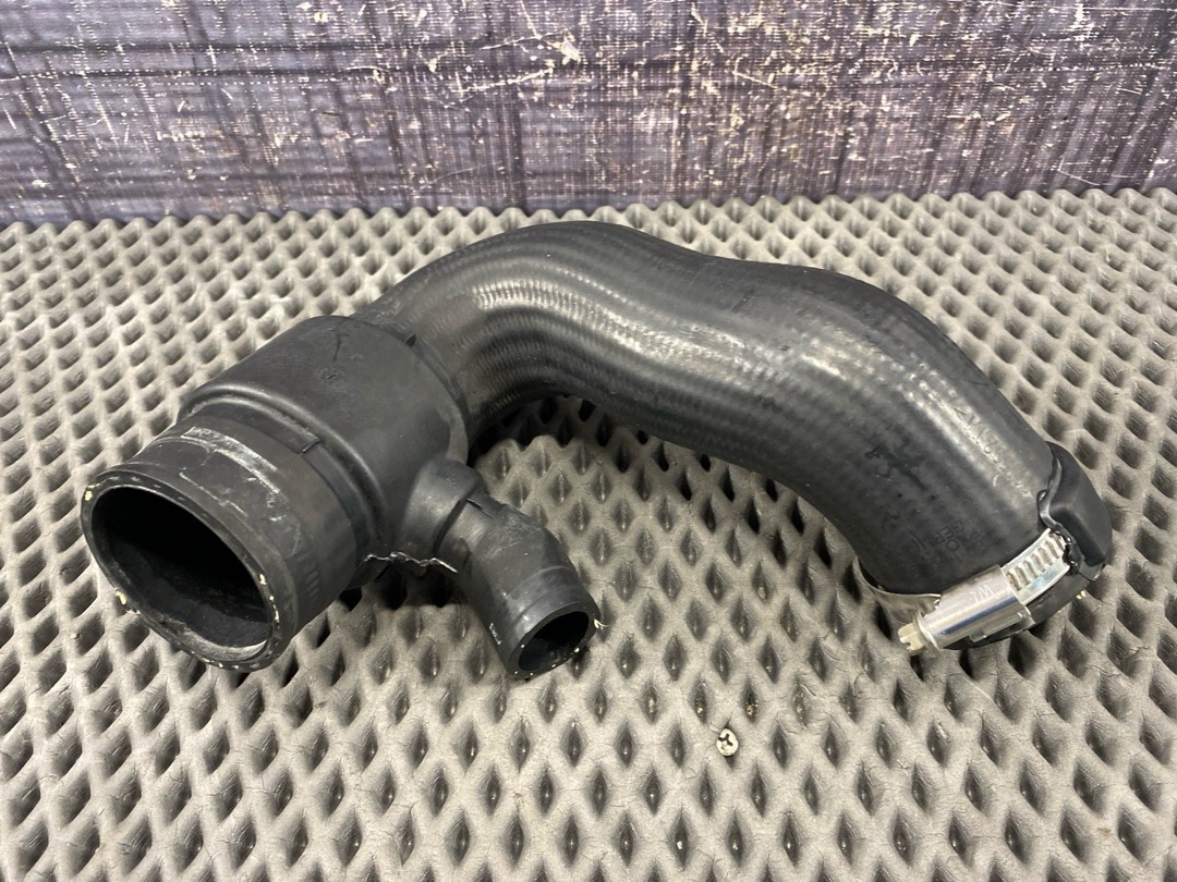 Патрубок интеркуллера, 1326 рублей, Красноярск