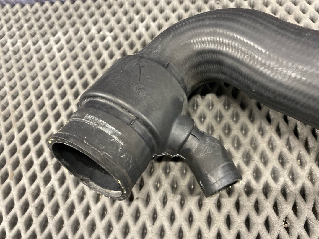 Патрубок интеркуллера, 1326 рублей, Красноярск