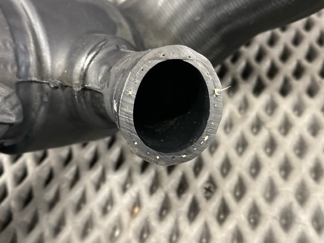 Патрубок интеркуллера, 1326 рублей, Красноярск