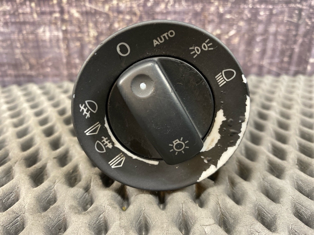 Переключатель света, 1206 рублей, Красноярск