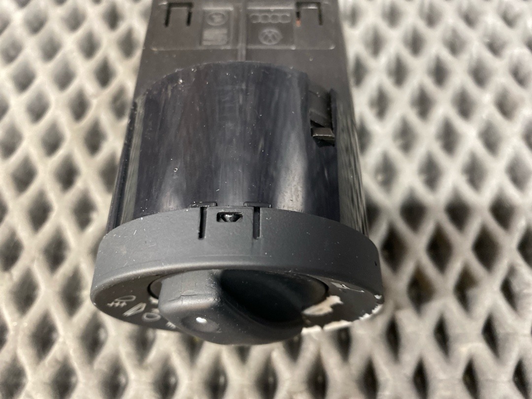 Переключатель света, 1206 рублей, Красноярск