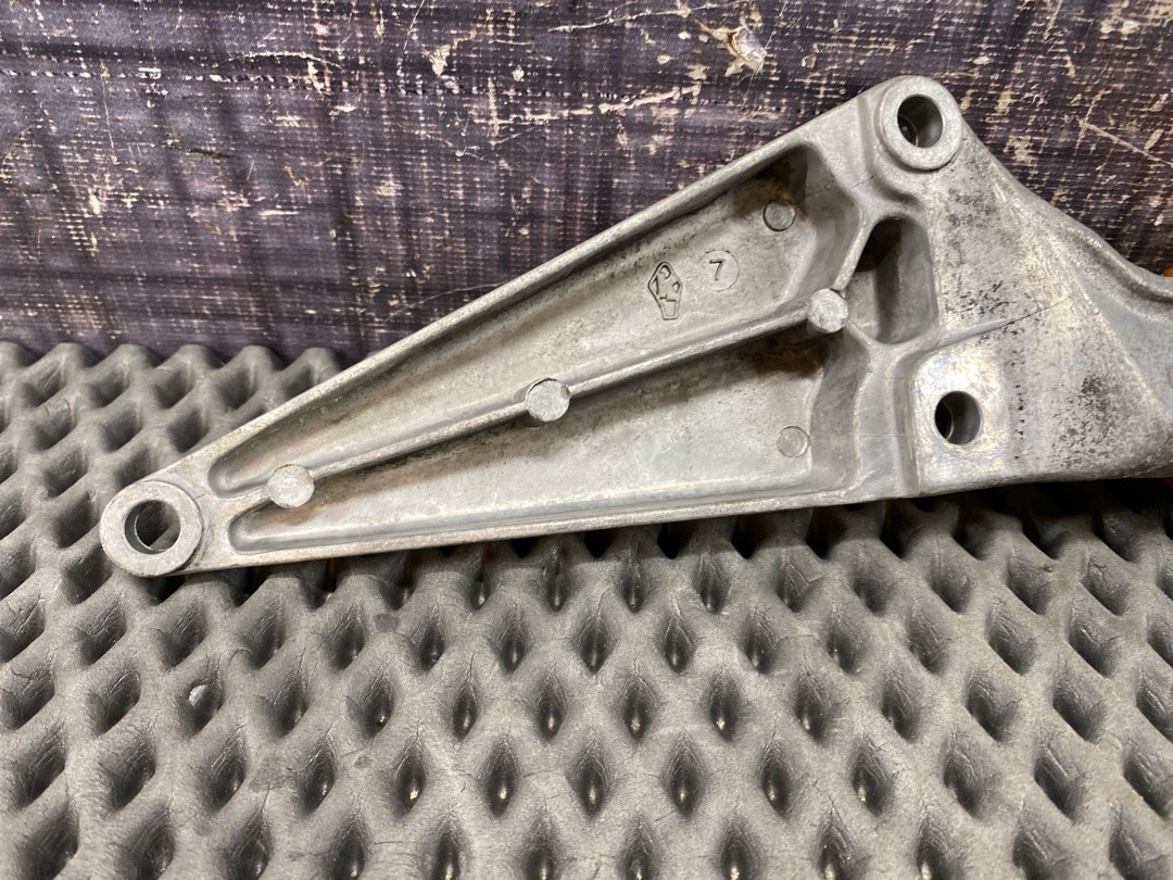 Кронштейн двигателя, 972 рублей, Красноярск