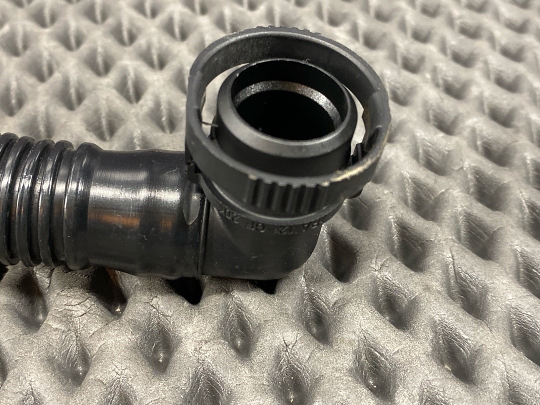 Шланг вентиляции, 972 рублей, Красноярск