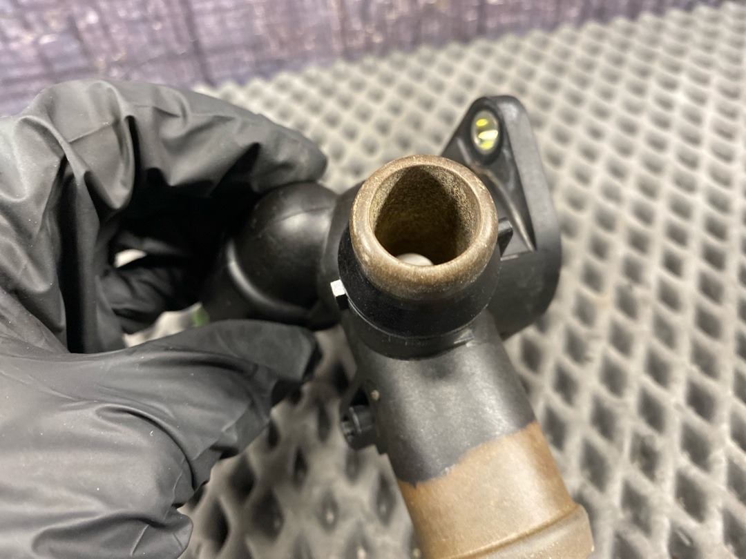 Фланец системы охлаждения, 846 рублей, Красноярск