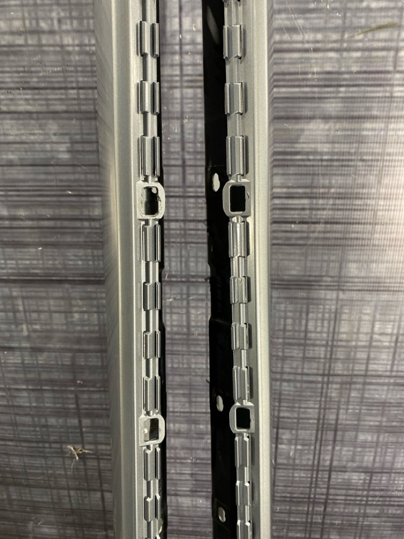 Комплект накладок на порог, 3066 рублей, Красноярск