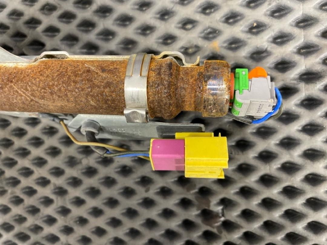 Подушка безопасности, 792 рублей, Красноярск