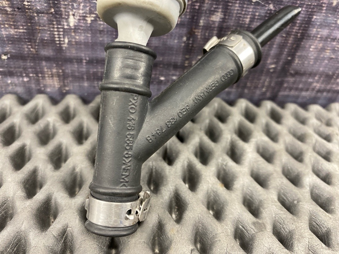 Клапан вентиляции топливного бака, 1602 рублей, Красноярск