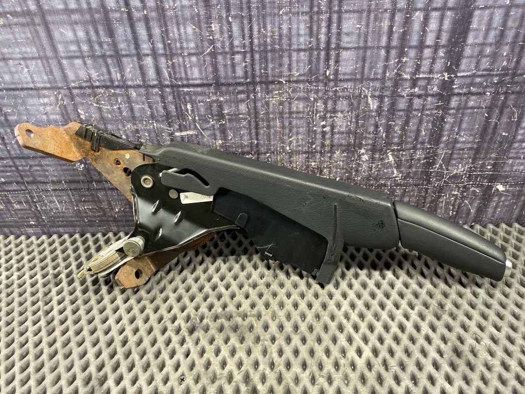 Рычаг ручного тормоза, 1536 рублей, Красноярск