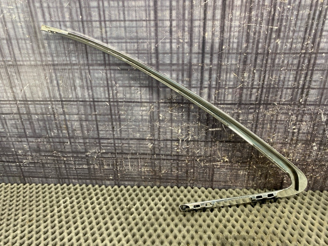 Молдинг стекла, 366 рублей, Красноярск