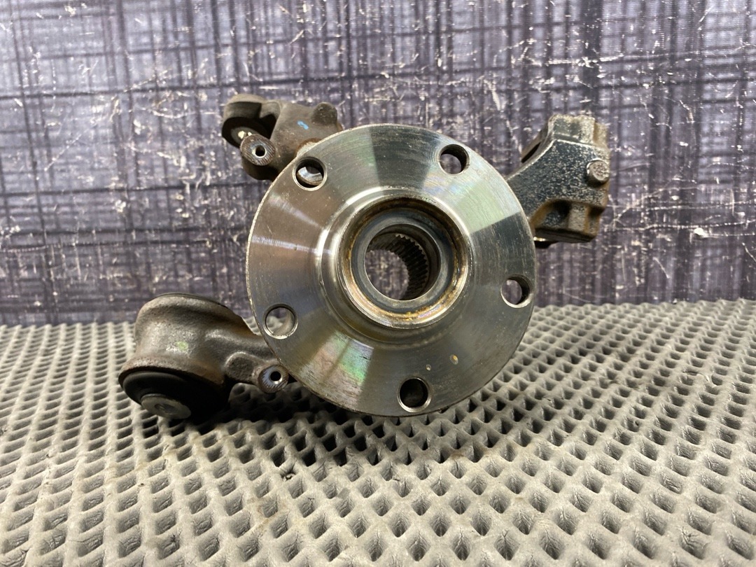 Поворотный кулак, 2406 рублей, Красноярск