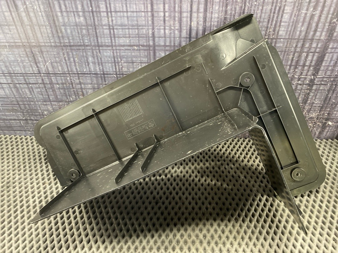 Пластик багажника, 680 рублей, Красноярск