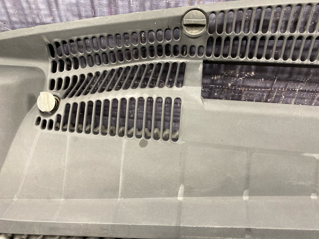 Решетка под лобовое стекло, 1780 рублей, Красноярск