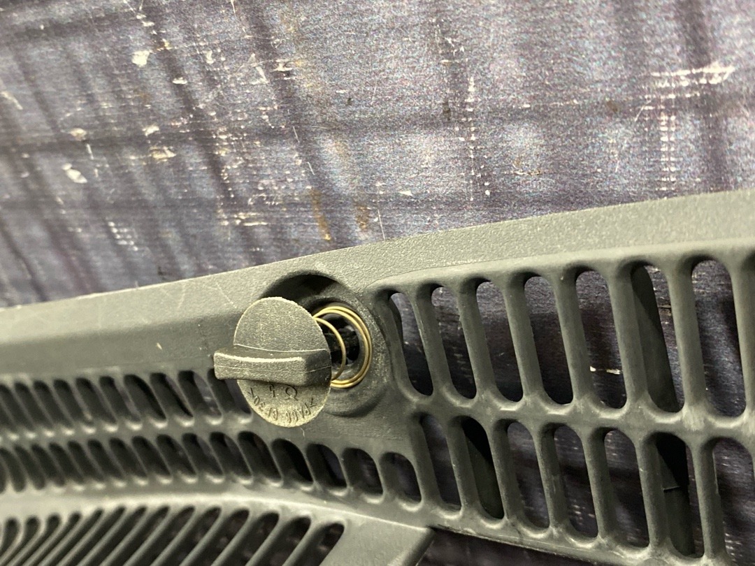 Решетка под лобовое стекло, 1780 рублей, Красноярск