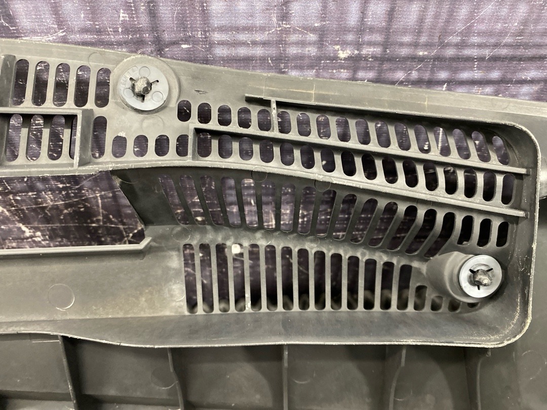 Решетка под лобовое стекло, 1780 рублей, Красноярск