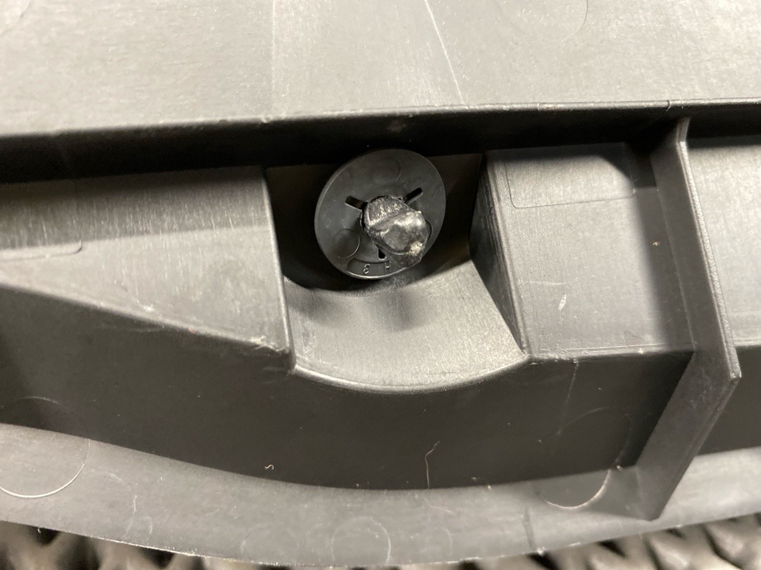 Решетка под лобовое стекло, 1780 рублей, Красноярск