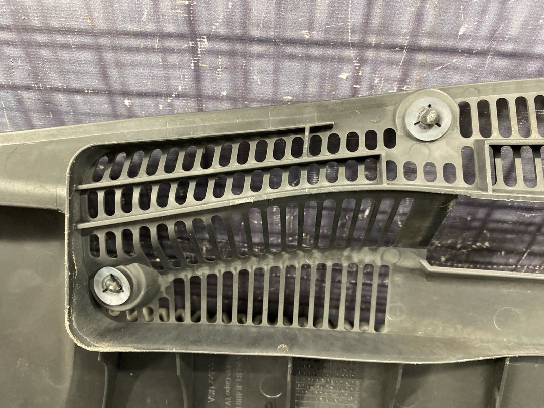 Решетка под лобовое стекло, 1780 рублей, Красноярск