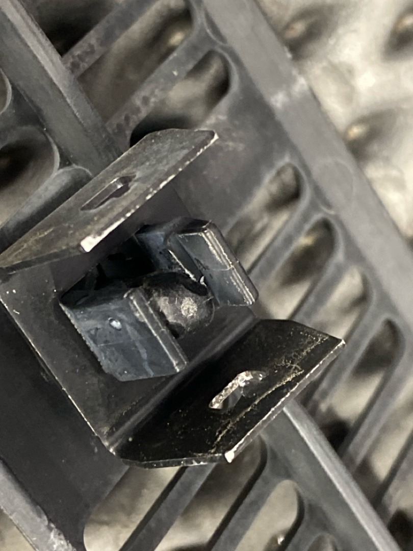 Решетка под лобовое стекло, 1780 рублей, Красноярск