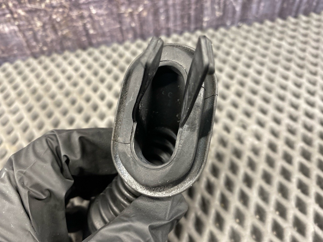 Гофра крышки багажника, 820 рублей, Красноярск