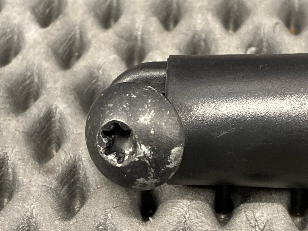 Амортизатор багажника, 560 рублей, Красноярск