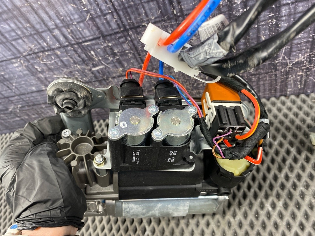 Компрессор подвески, 8500 рублей, Красноярск