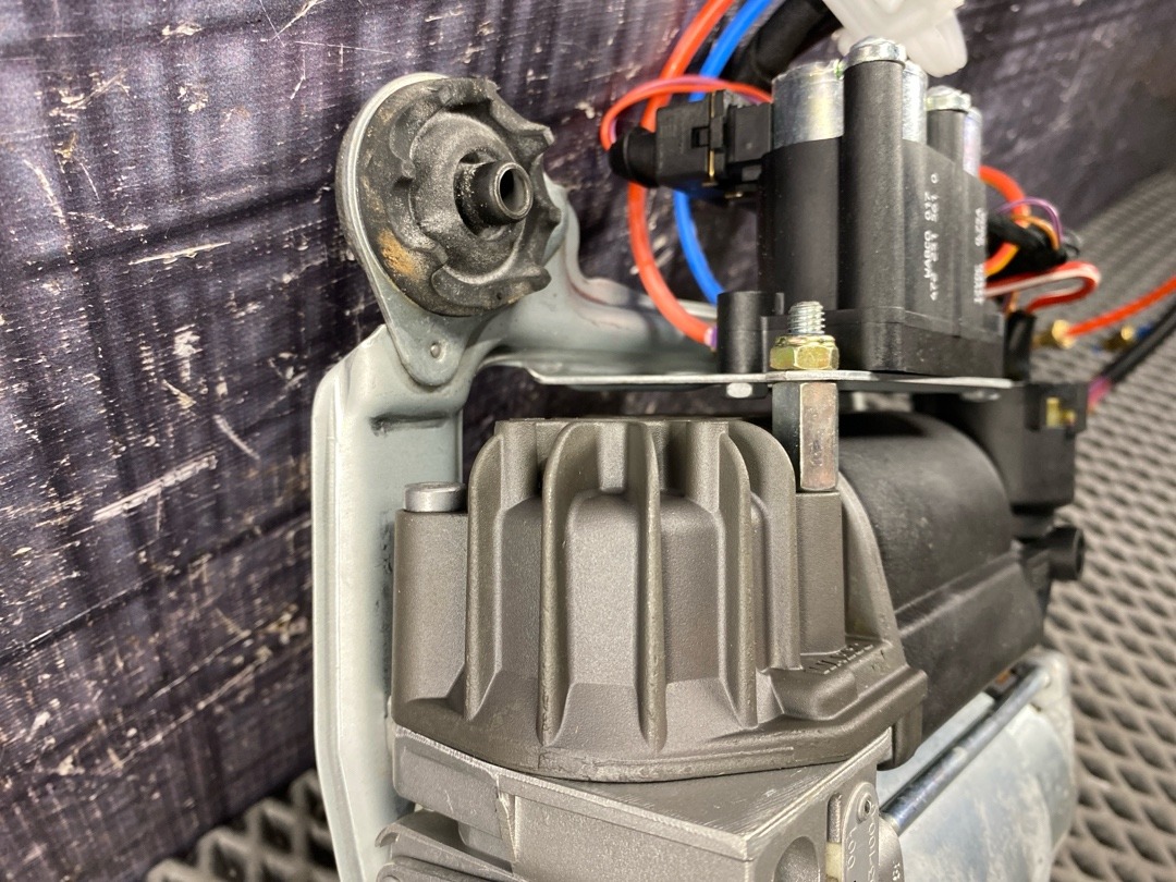 Компрессор подвески, 8500 рублей, Красноярск