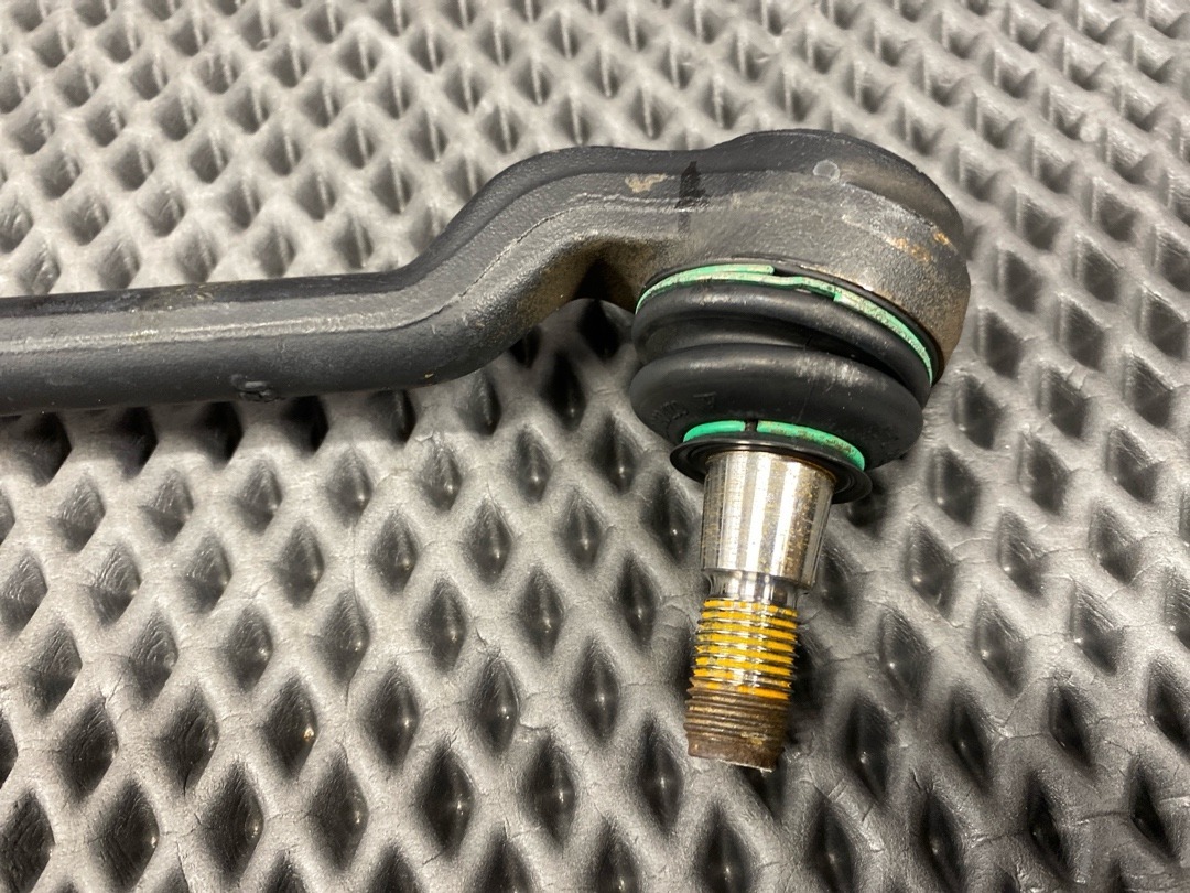 Тяга рулевая с наконечником, 2240 рублей, Красноярск