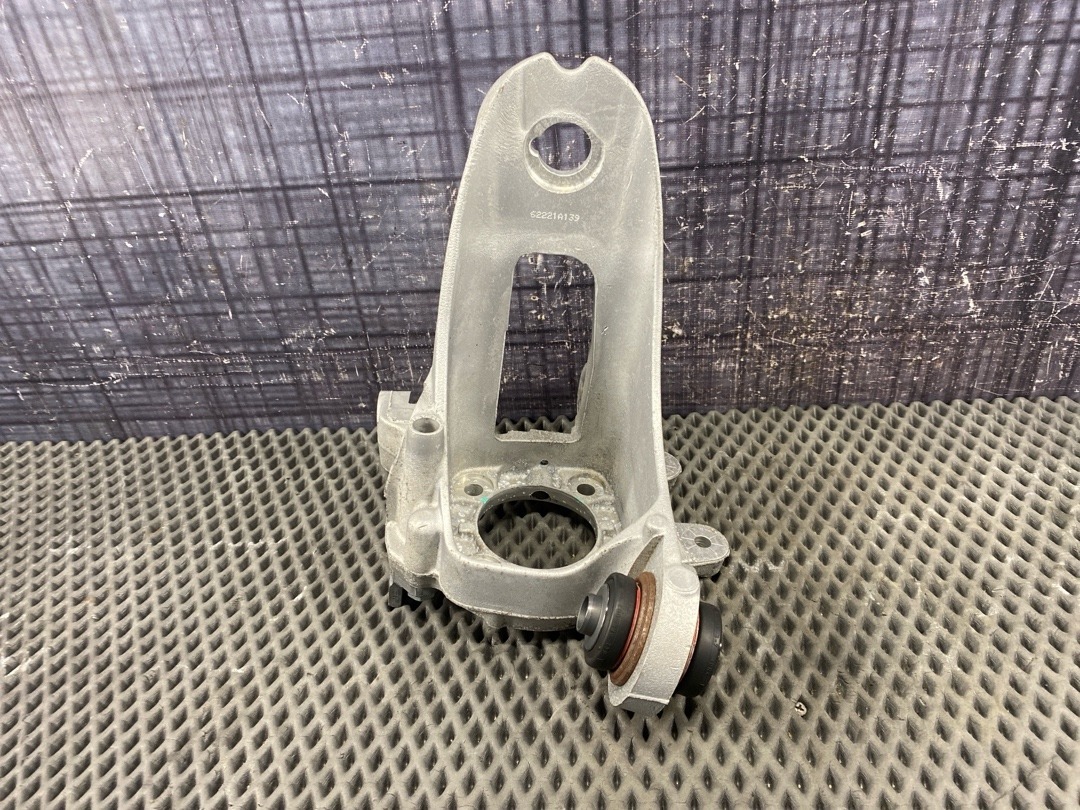 Поворотный кулак, 3060 рублей, Красноярск