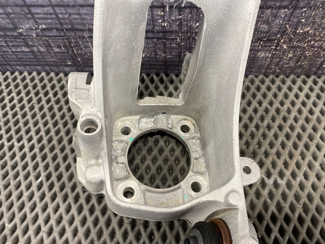 Поворотный кулак, 3060 рублей, Красноярск