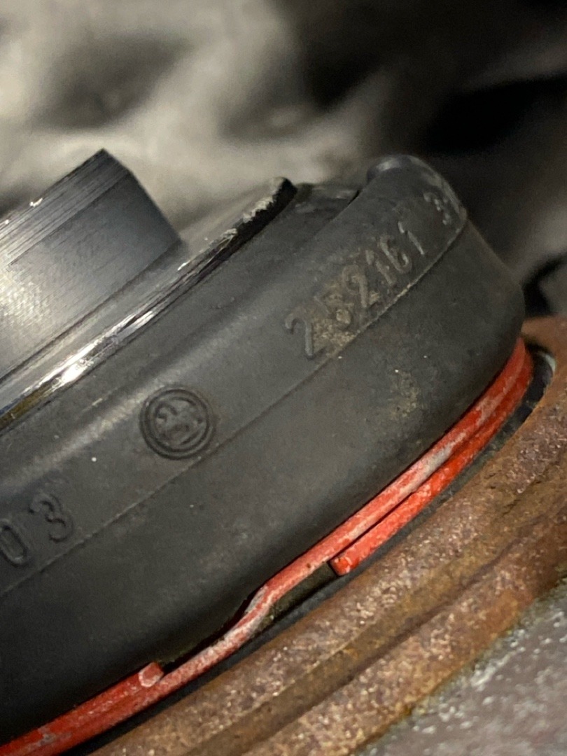 Поворотный кулак, 3060 рублей, Красноярск