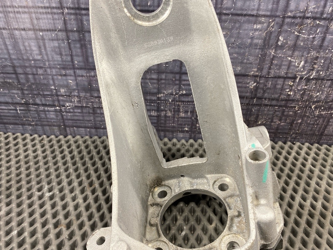 Поворотный кулак, 3060 рублей, Красноярск