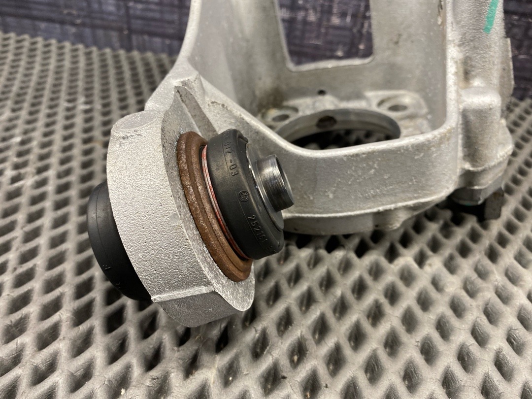 Поворотный кулак, 3060 рублей, Красноярск