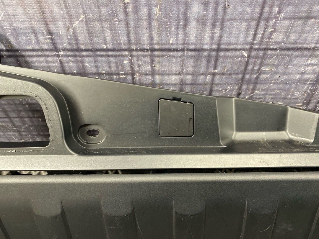 Пластик багажника, 1380 рублей, Красноярск