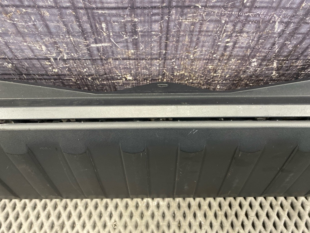 Пластик багажника, 1380 рублей, Красноярск