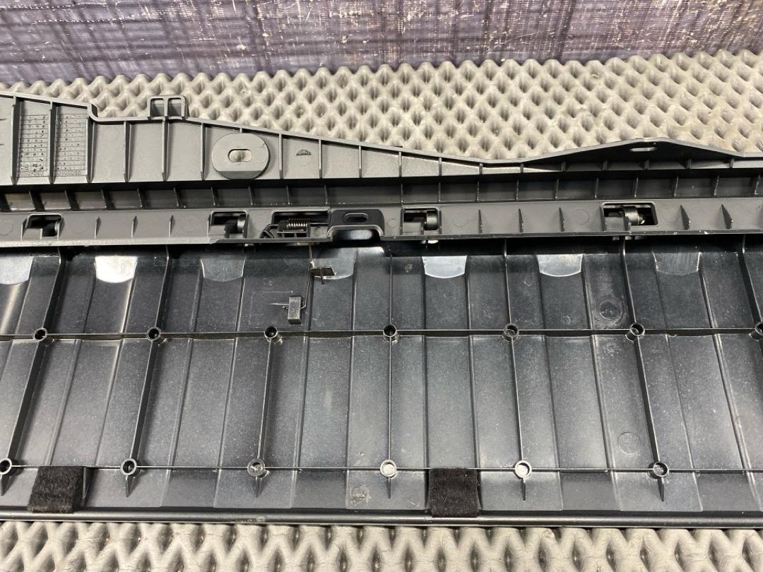 Пластик багажника, 1380 рублей, Красноярск