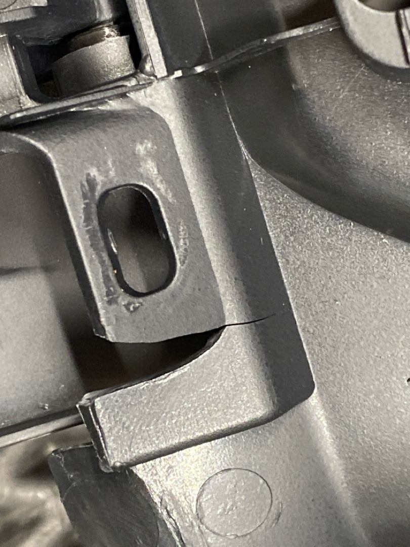 Пластик багажника, 1380 рублей, Красноярск